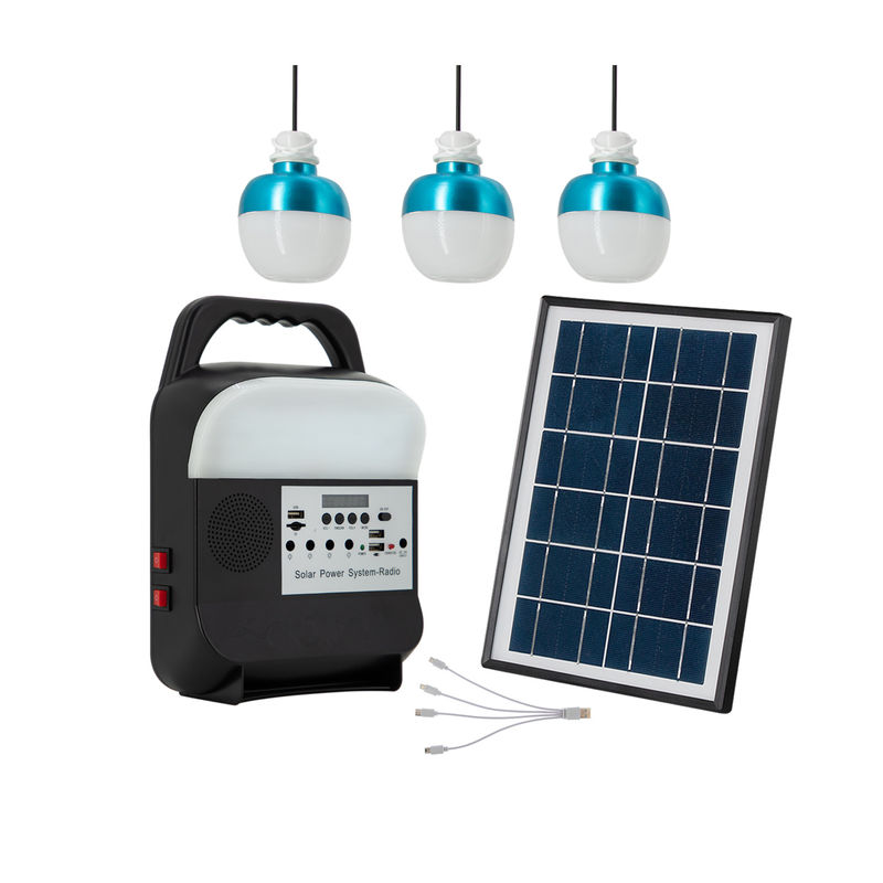 Off Grid Energy Power Bank Generator Kit Piccolo sistema di lampadine a LED a energia solare per la casa portatile