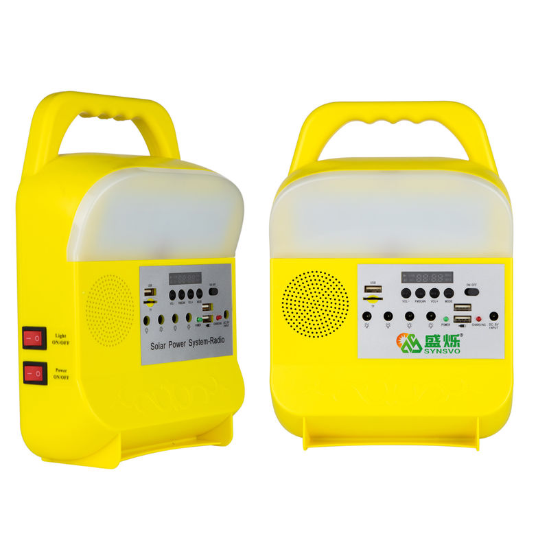Off Grid Energy Power Bank Generator Kit Piccolo sistema di lampadine a LED a energia solare per la casa portatile