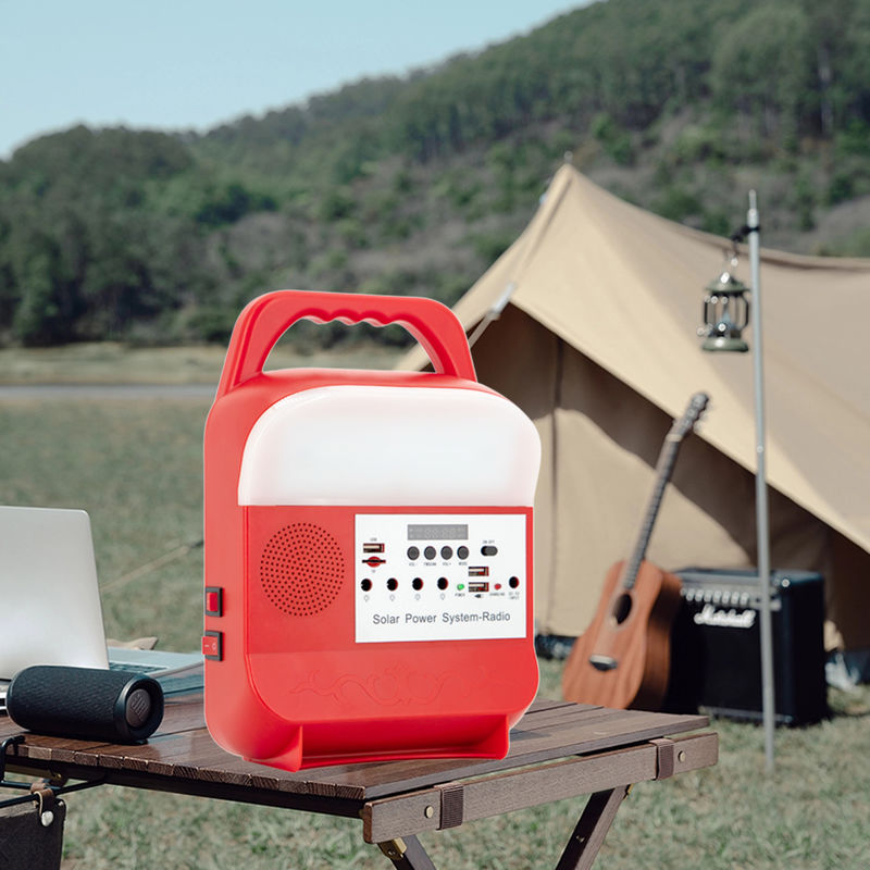 Batteria al litio portatile di Kit Charging Lighting System With del pannello solare per accamparsi