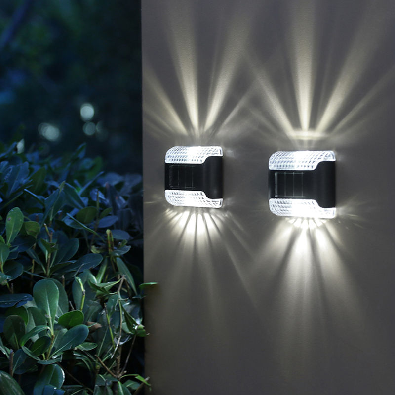Decorativo luminoso eccellente del giardino della villa del riflettore leggero solare impermeabile della parete esterna
