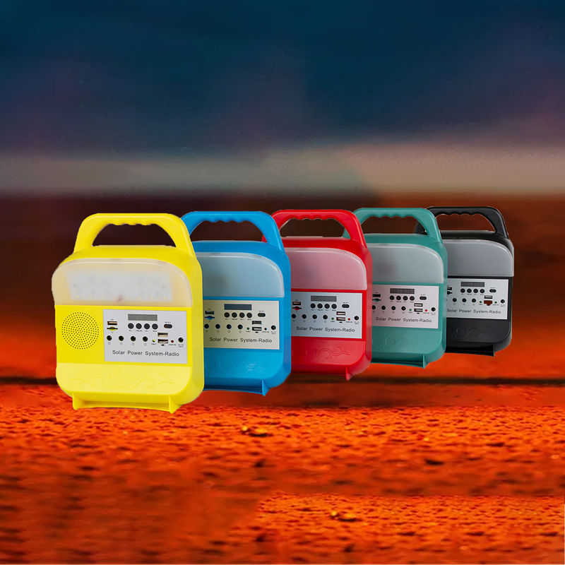 FCC 10W al sistema energetico portatile del pannello solare 100W per illuminazione all'aperto