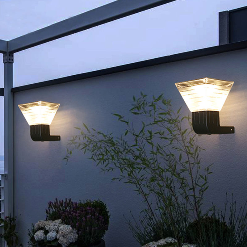paesaggio esteriore moderno all'aperto del giardino di 90 di lm/w LED della luce solare della parete ABS della lampada 3.2V