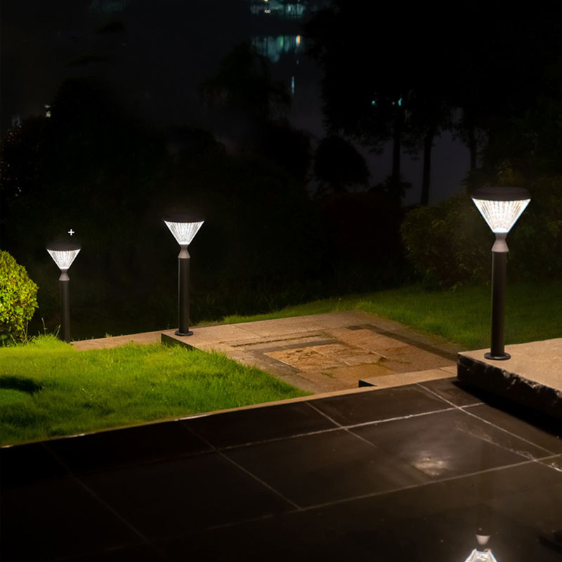 Decorazione solare impermeabile di alluminio di via della colonna della posta della luce 50000H del giardino della parete 3.2V