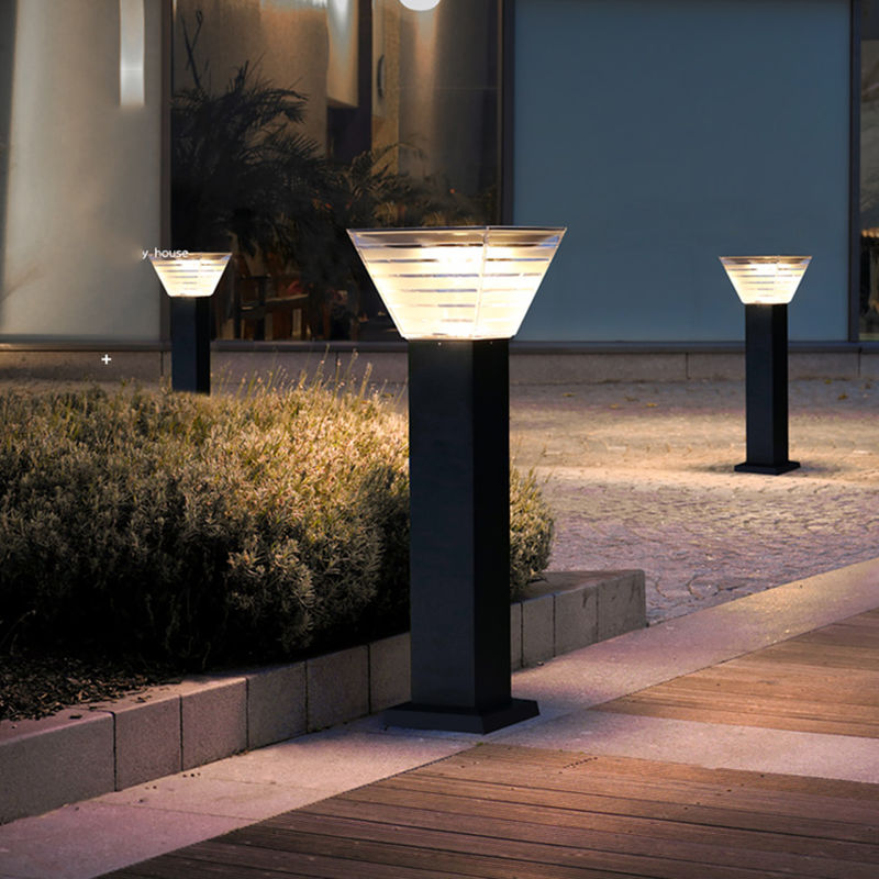 Illuminazione solare del prato inglese della bitta LED della decorazione del paesaggio della luce del giardino del minimalista 7W LED