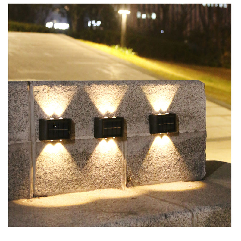 Giardino decorativo all'aperto solare impermeabile d'ardore della luce 600mah LED della parete dell'atmosfera