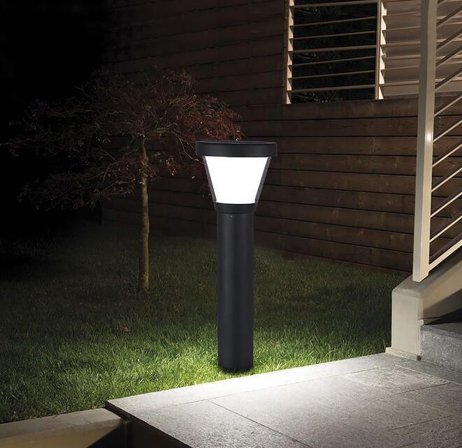 Luce globale della decorazione delle luci di alba della posta della luce del produttore di Garden Solar Lanterns della luce solare del giardino
