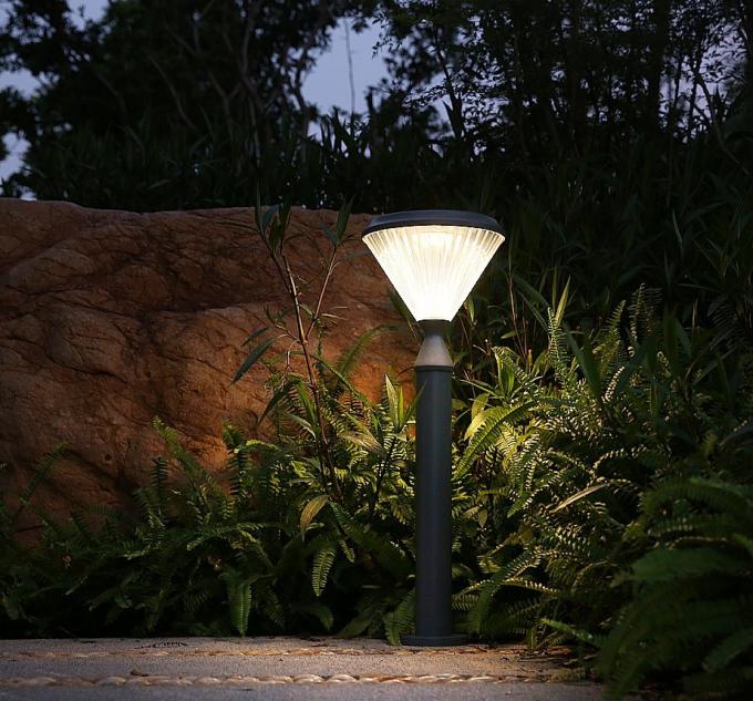Le poste di alta qualità il LED Palo fanno il giardinaggio luce solare del prato inglese della colonna della lampada