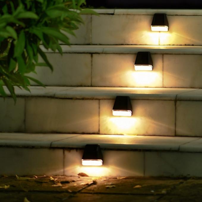Recinto solare all'aperto autoalimentato solare 2LED Light di Decking del percorso di punto della lampada di Wall Lights Garden del recinto