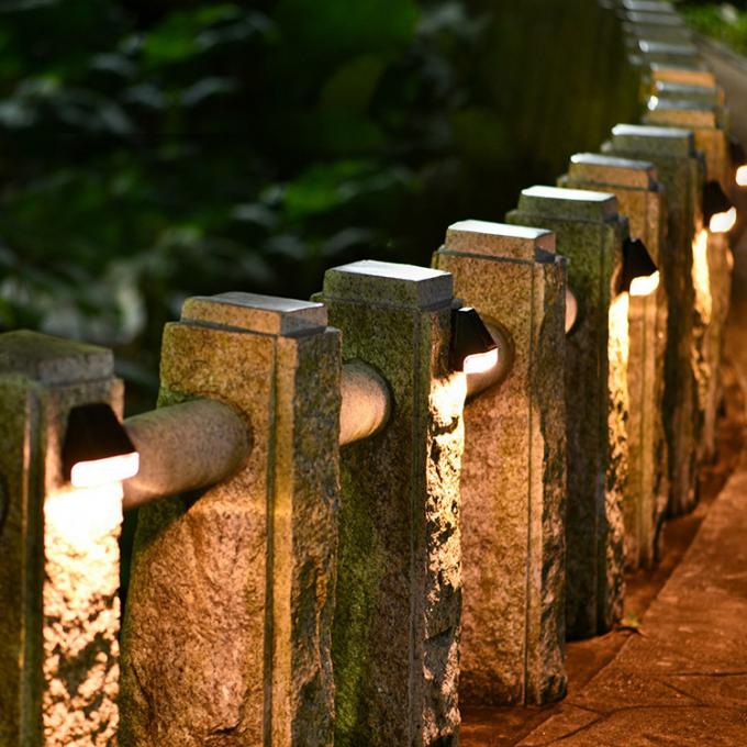 Recinto solare all'aperto autoalimentato solare 2LED Light di Decking del percorso di punto della lampada di Wall Lights Garden del recinto