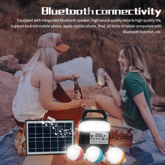 Piccola emergenza all'aperto solare del sistema di illuminazione con la lampada mobile di potere dell'altoparlante radiofonico di Bluetooth